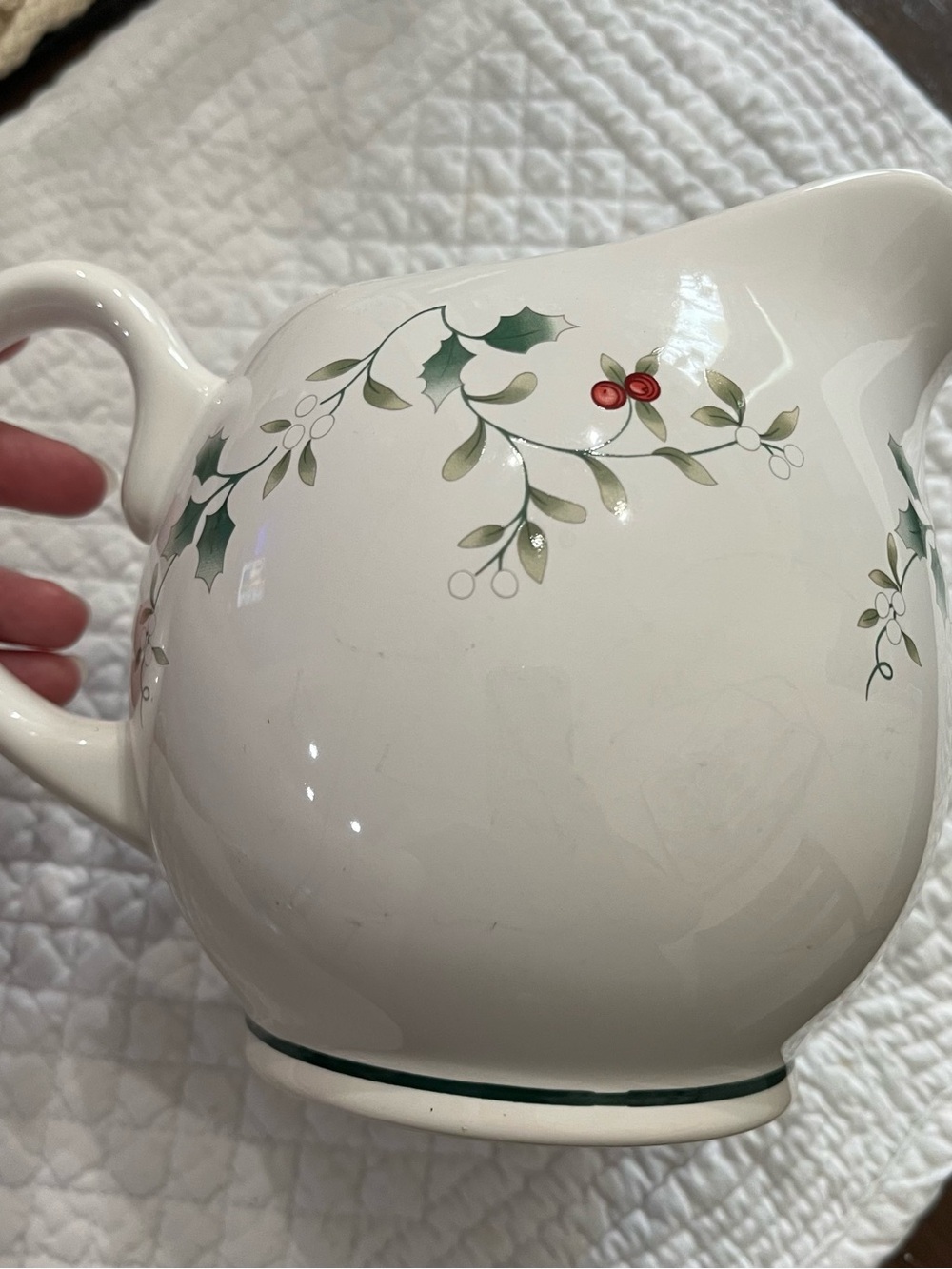 Pfaltzgraff Winterberry Large Gravy Pitcher